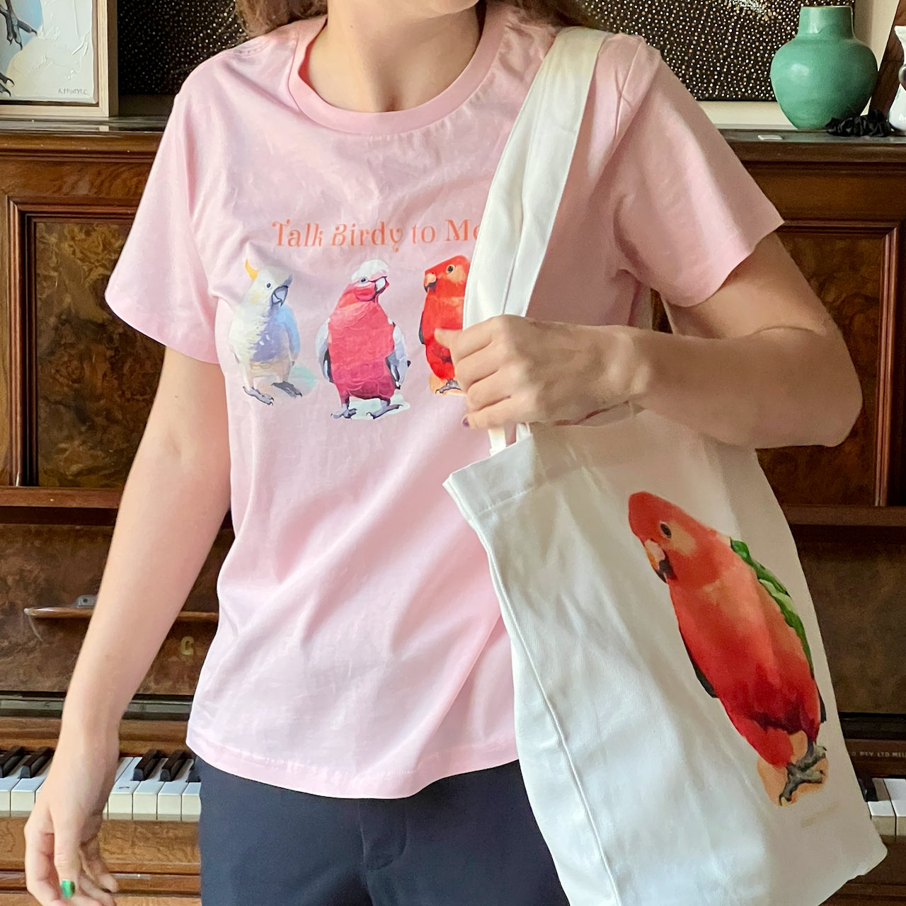 King parrot "Quiet approach" heavy cotton tote